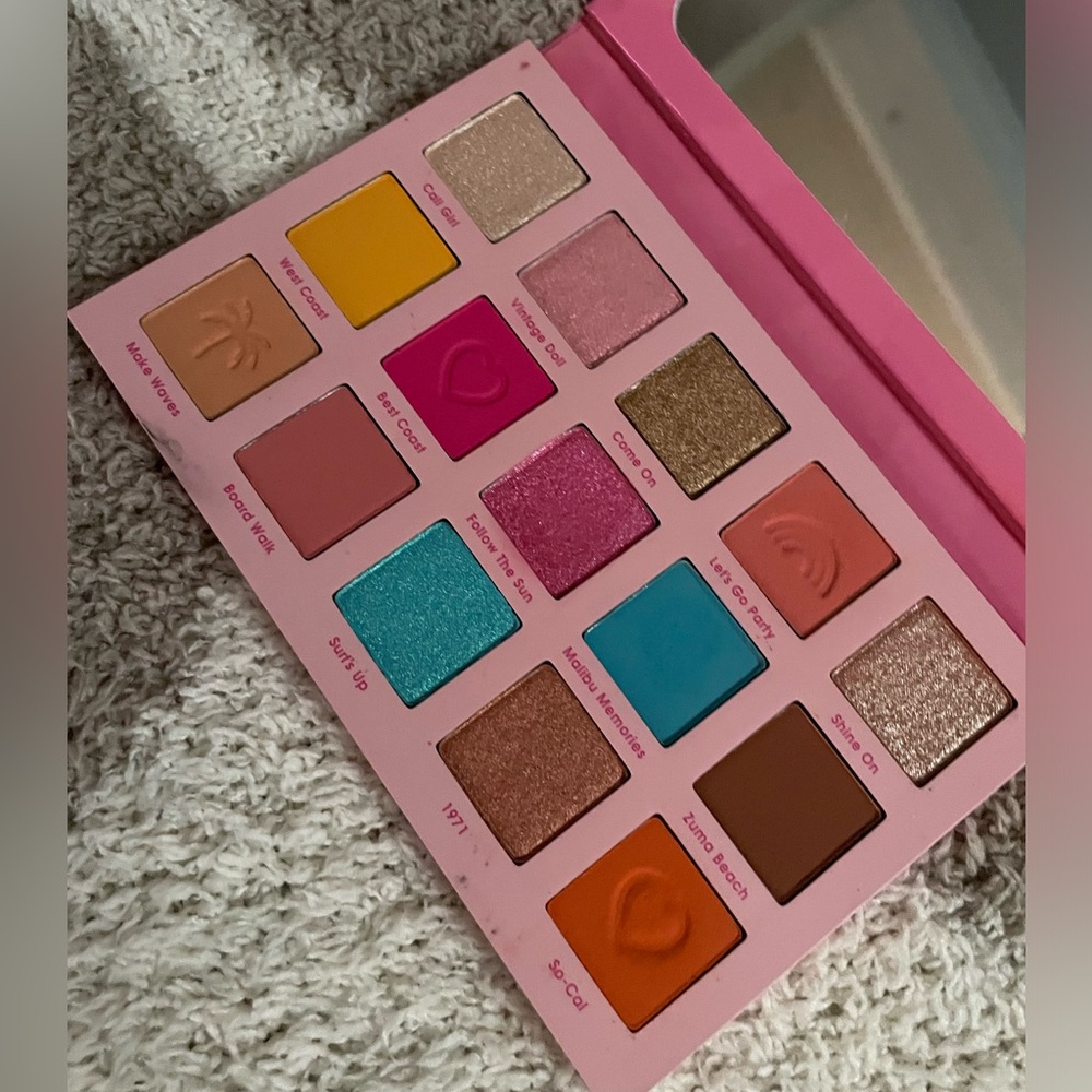 3 for $25 BUNDLE- Colourpop Barbie Eyeshadow Palette - Picture 2 of 2